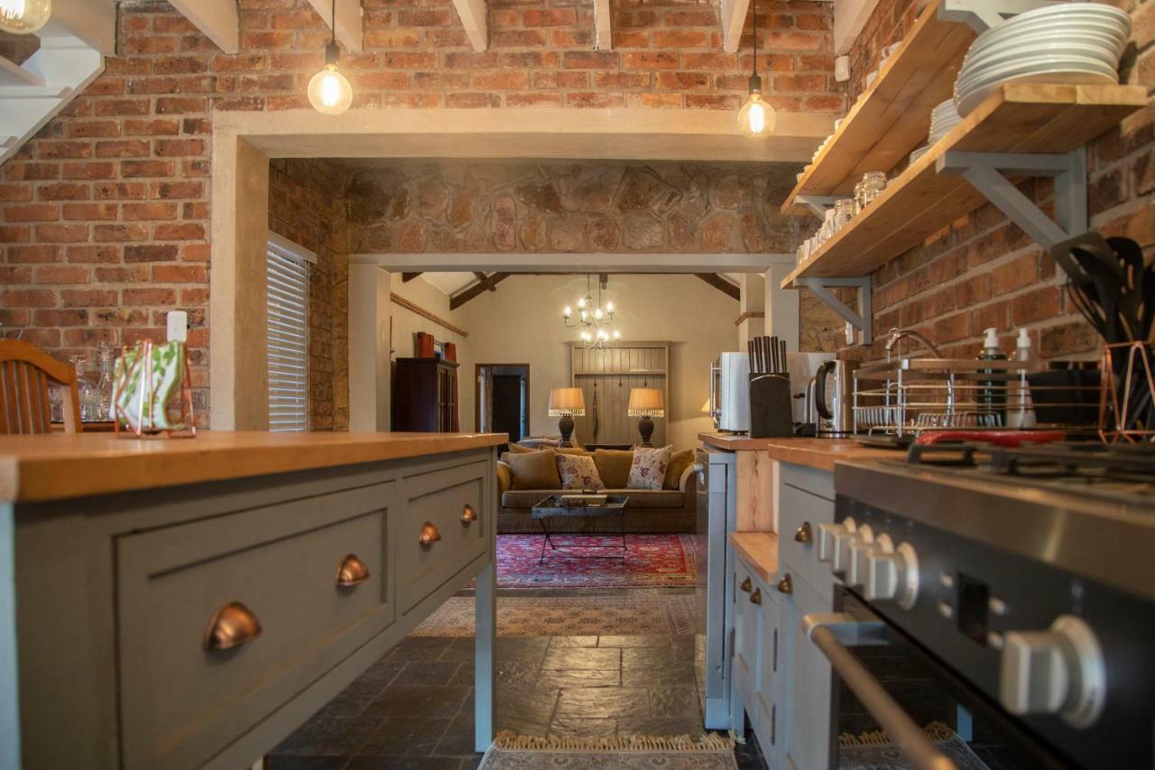 Tarry-Stone Cottages Dullstroom Εξωτερικό φωτογραφία